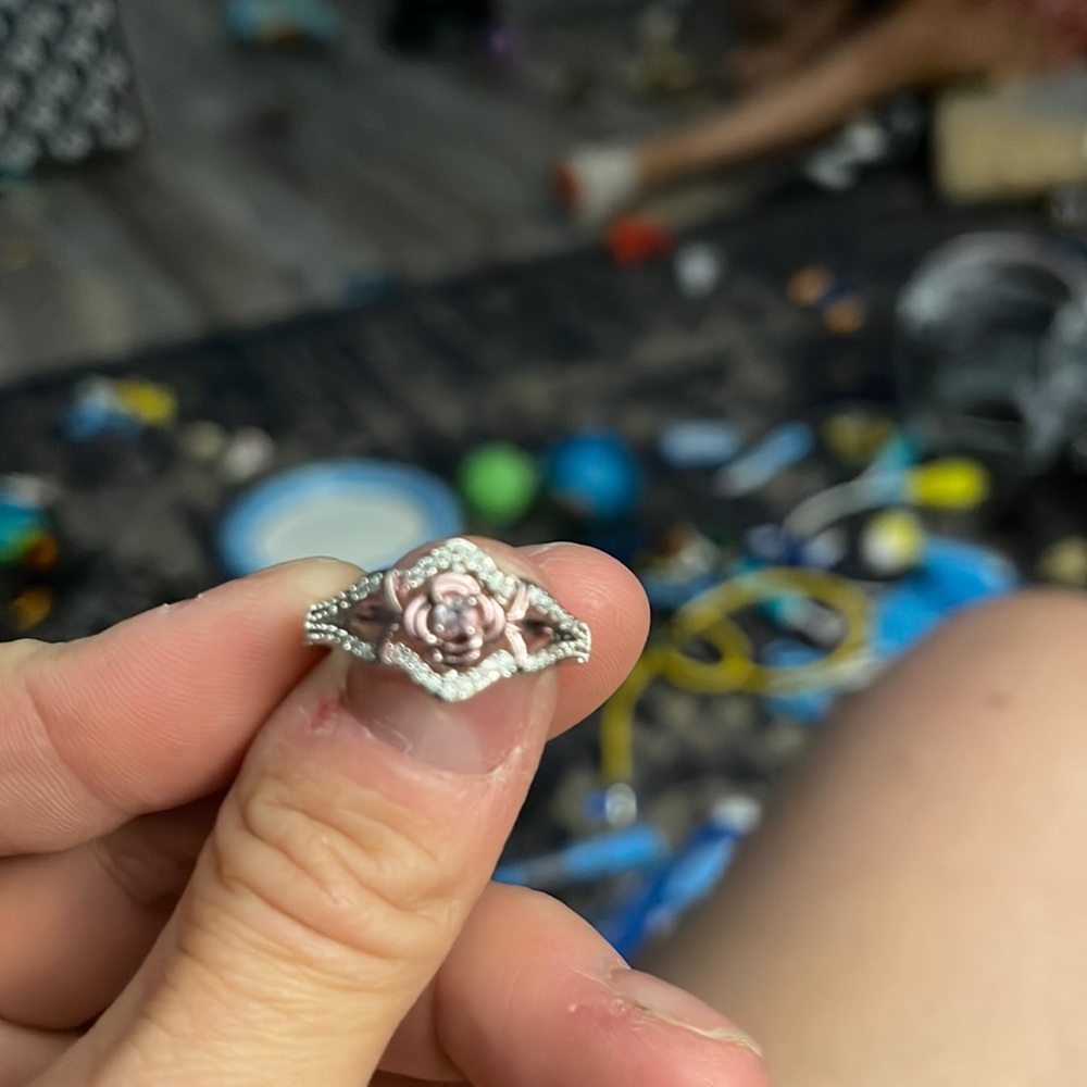 Princess bell diamond necklace